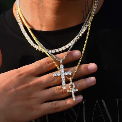 Sparkly Luxury Cross Necklace - Image 2